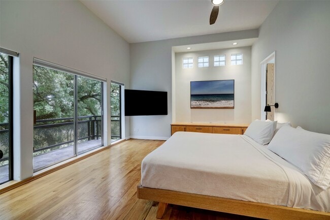 Photo - 5002 Milam St