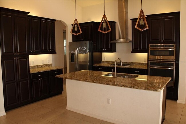 Photo - 629 Rosemary Cir