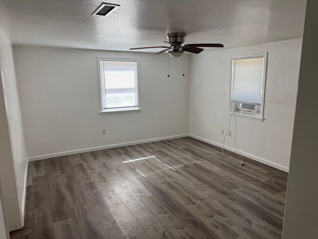 Photo - Beautifully Remodeled 2 Bedroom in Downtown Broken Arrow
