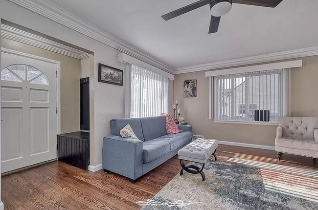 243 N 2nd W Unidad 1 Upstairs
