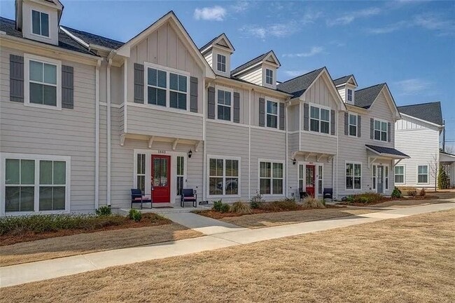 Photo - 1840 Eastmore Ave