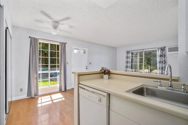 Photo - Remodeled 2 Bed / 1.5 Bath at Kihei Villag...