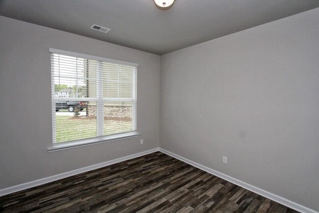 Photo - 4205 Woodsley Pl