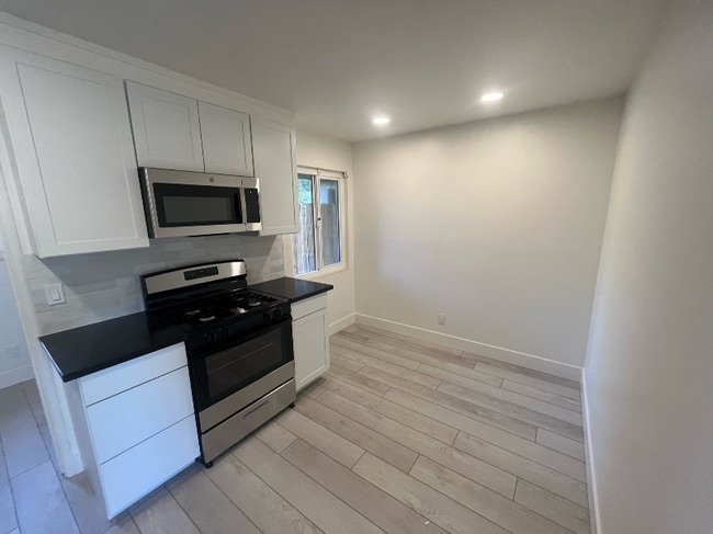 Photo - 800 Kelly Way Unit 816