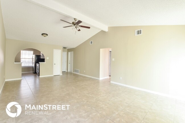 Photo - 10183 Galesburg