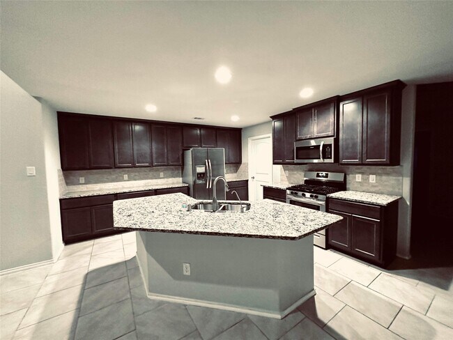 Photo - 22043 Mission Canyon Ln