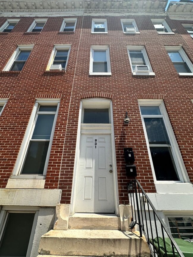 Photo - 931 N Stricker St Apartment Unit 2