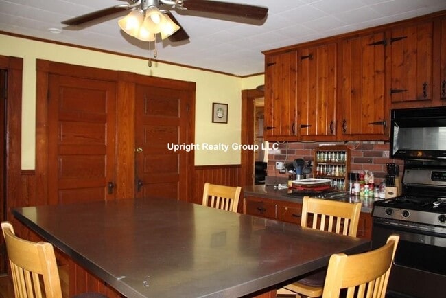 Photo - 181 Ocean Ave W Unit 2