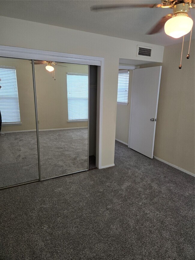 Photo - 13210 Old Richmond Rd Unidad A