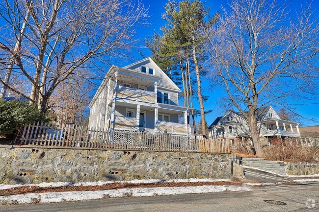 Building Photo - 78 Maplewood Ave Rental