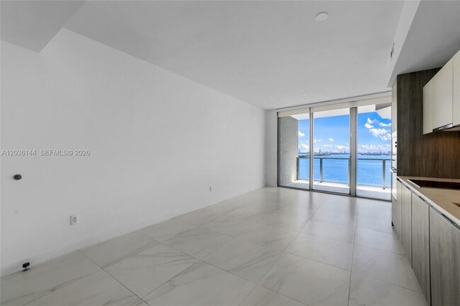 Photo - 2900 NE 7th Ave Unidad 1806