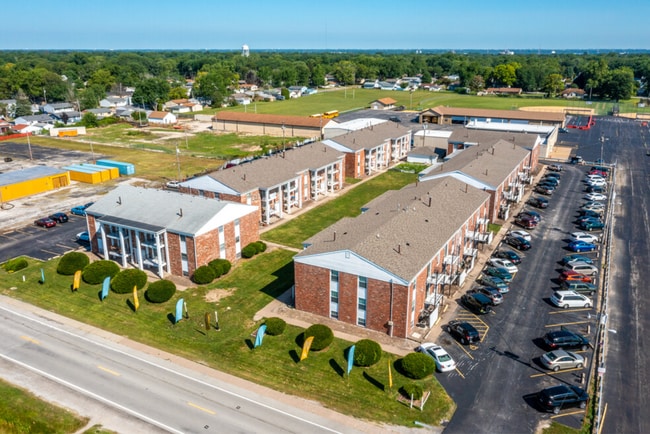 The Avenues At East Moline