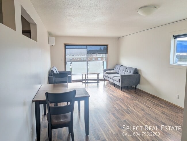 Photo - 46909 Yale Rd Unité B