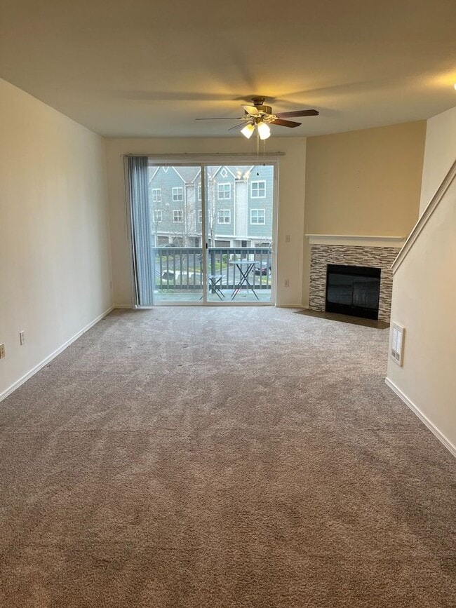 Photo - Extremely Gorgeous and Spacious 2 bedroom Condo
