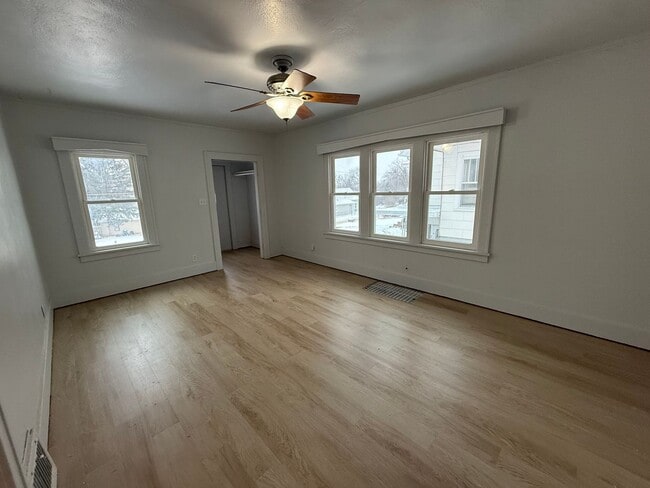 Photo - 3 Bedroom Home