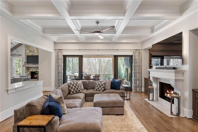 Photo - 5265 Peachtree Dunwoody Rd NE