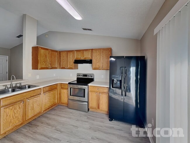 Photo - 938 Millenbeck Ave