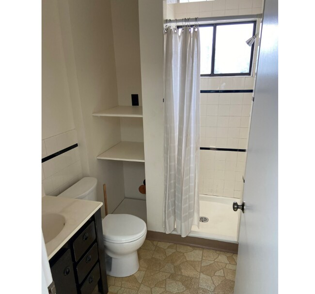 Photo - 1383 Washington St Unit 3