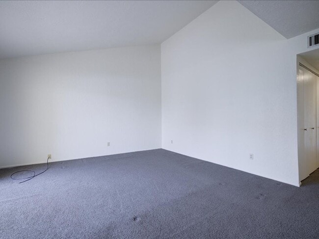 Photo - 2 Bedroom, 2 Bathroom with Community Pool!