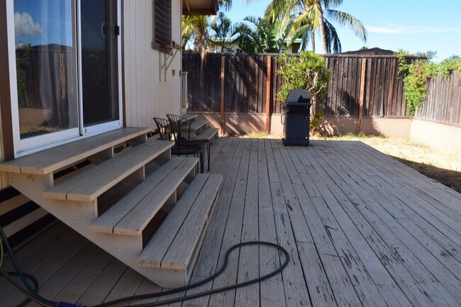 Building Photo - Charming unfurnished 1 bd. 1 bath cottage Available 1/1/2026