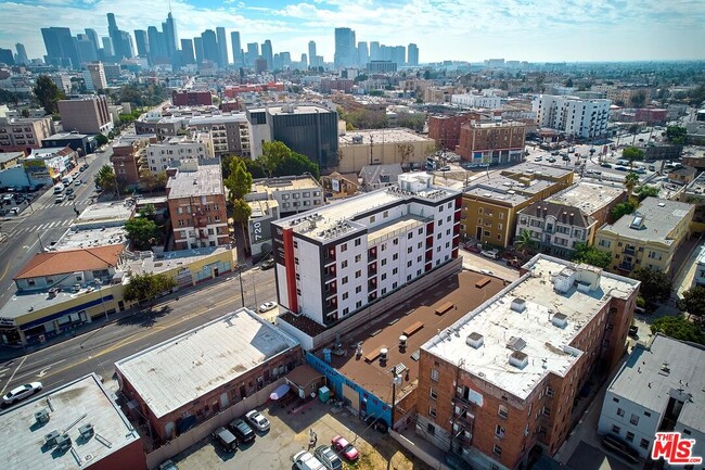 Photo - 719 S Hoover St Unit 608