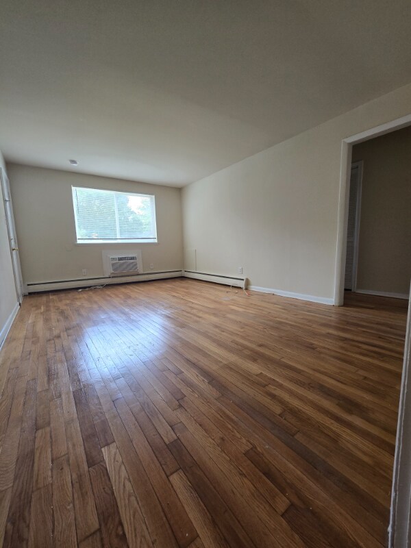 Photo - 3206 Ellwood Ave Unit C