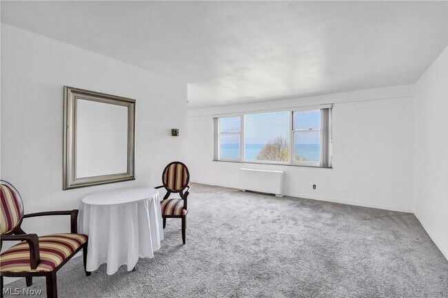 Photo - 11850 Edgewater Dr Unidad 619