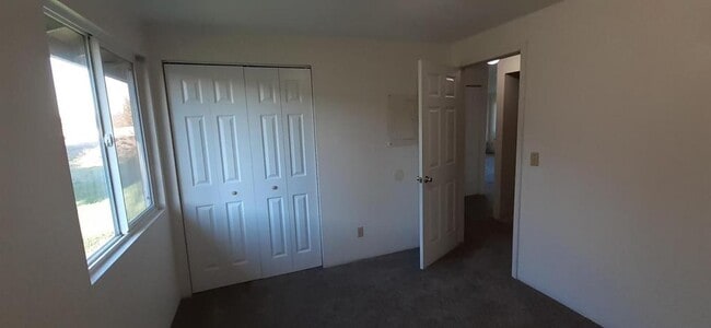 Photo - 4285 Campbell Dr SE