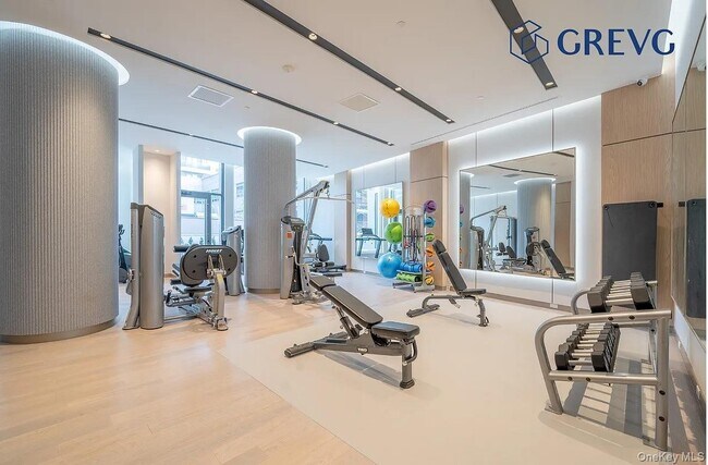 Photo - 136-18 Maple Ave Unidad 16A