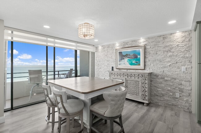 Photo - 1601 N Central Ave