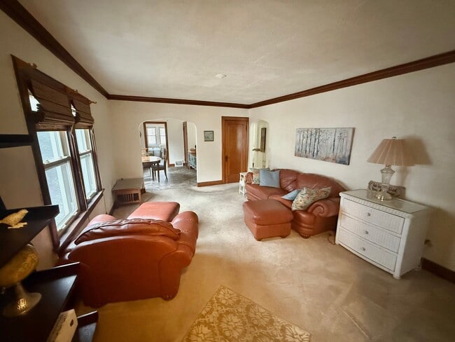 Photo - 511 10th Ave SE Unidad A511-Lower