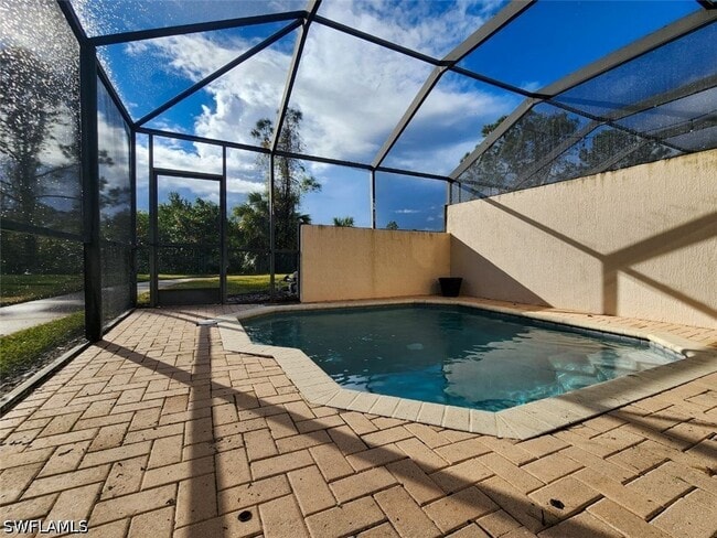 Photo - 2332 Silver Palm Dr