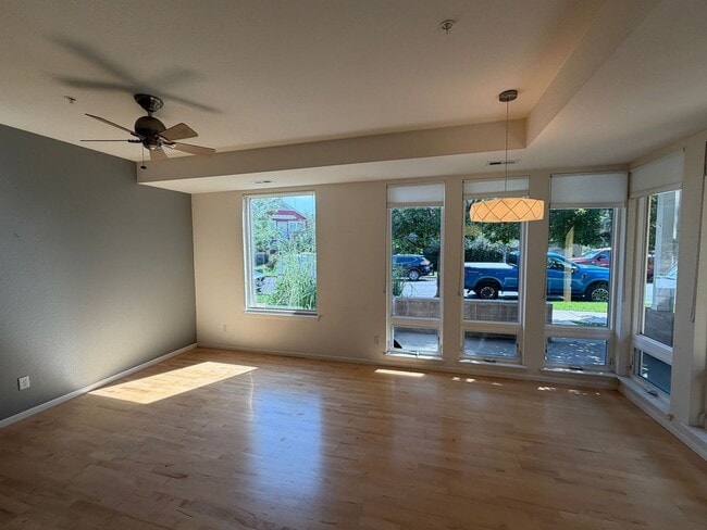Photo - 1651 Zamia Ave
