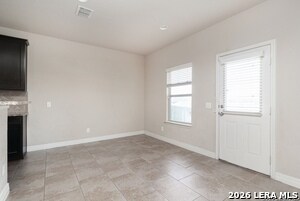 Photo - 660 Community Dr