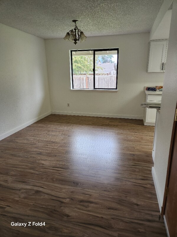 Photo - 237 176th St E