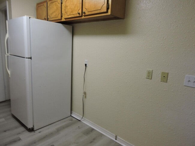 Photo - 604 Henderson St