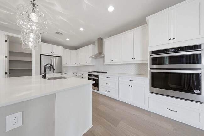 Photo - 2527 E Nancy Ln