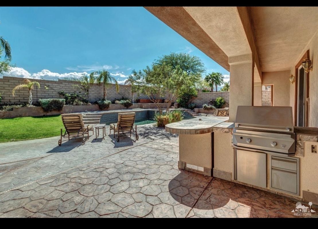Photo - 108 Clearwater Way