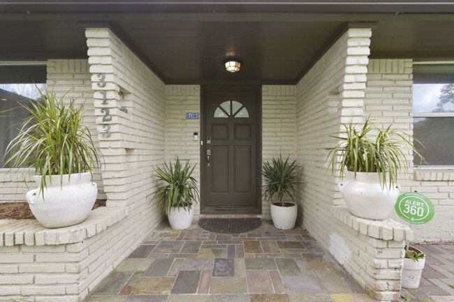 Photo - 3123 Deal St