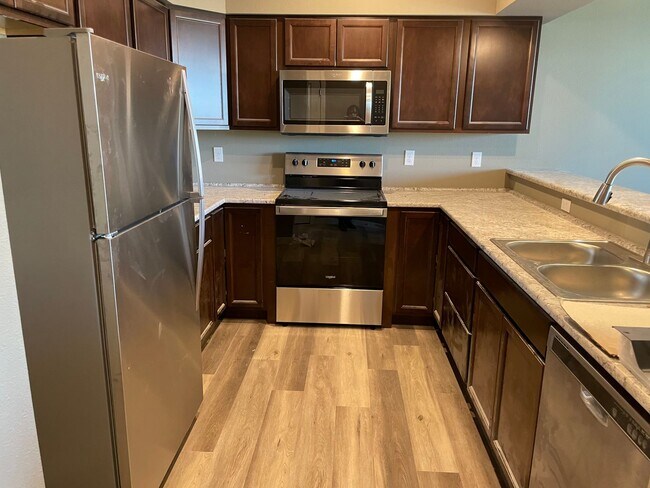 Samish Flats  Luxury Apartment Homes!