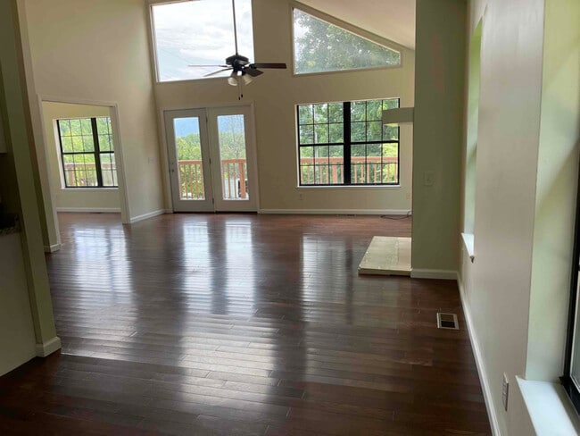 Photo - 1782-1191 191 Dr