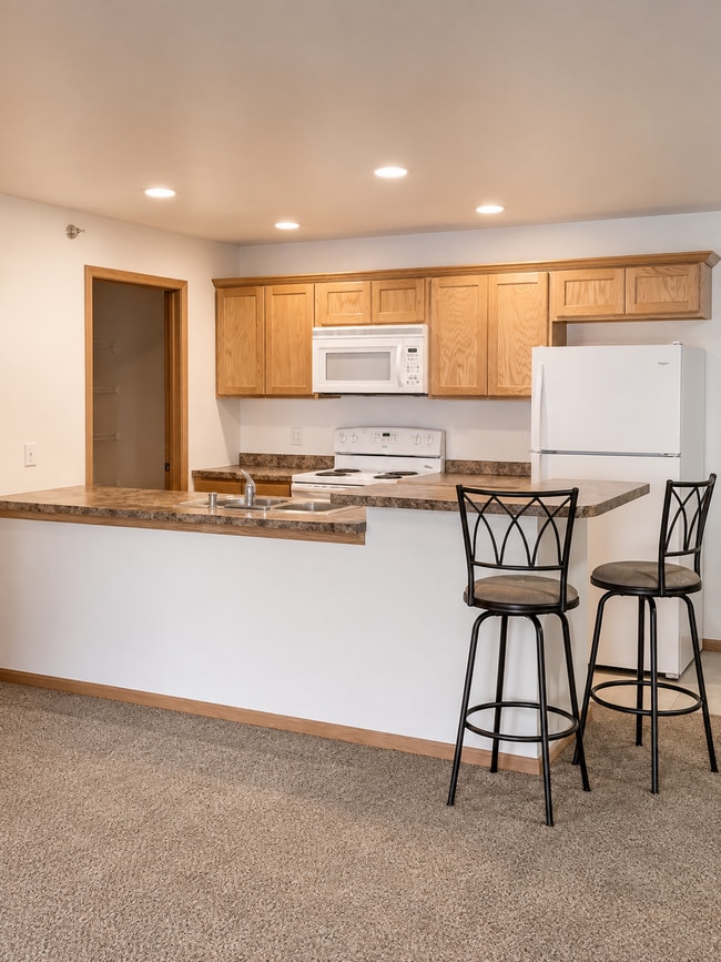 Building Photo - 3632 Calvert Rd Unit 218