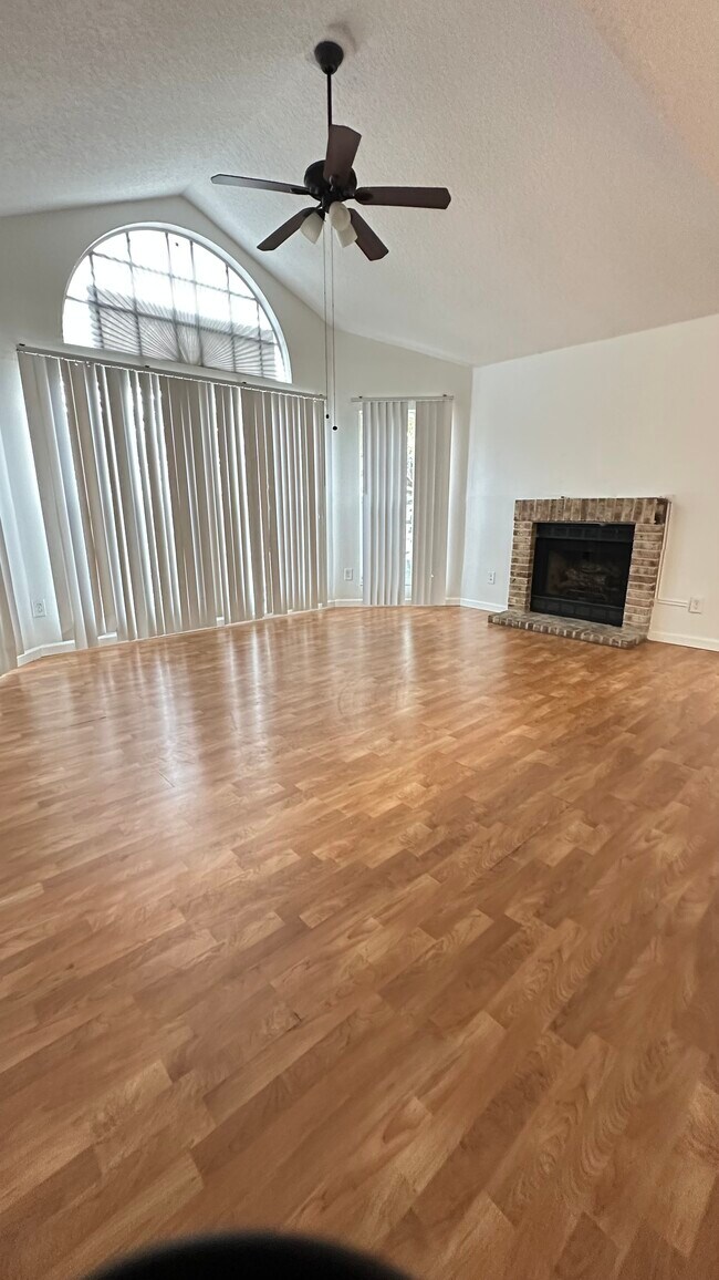 Photo - 630 Steamboat Ct Unit 176