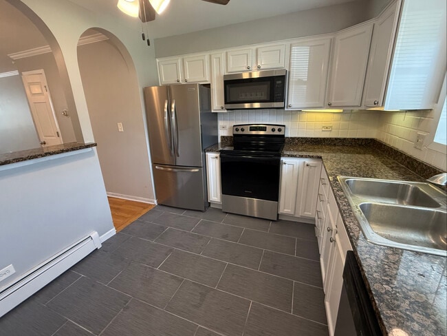 Photo - 7202 Adams St Unit 6