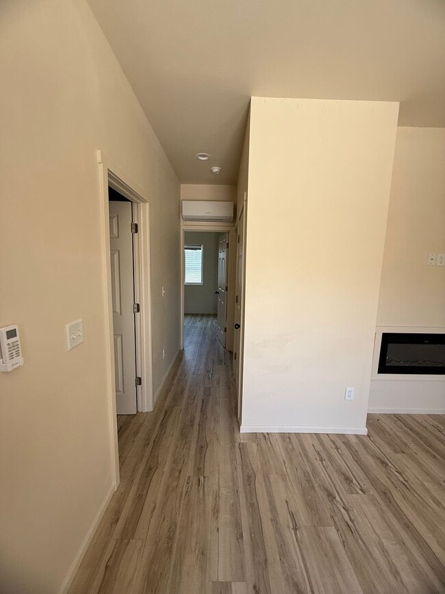 Photo - Stoltzfus-PM-026-0265 Unit 2221 Union Ave D
