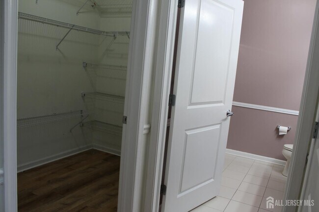611 Doral Ct