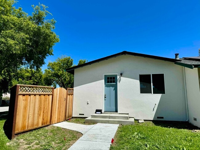 Photo - 7780 Inverness Dr