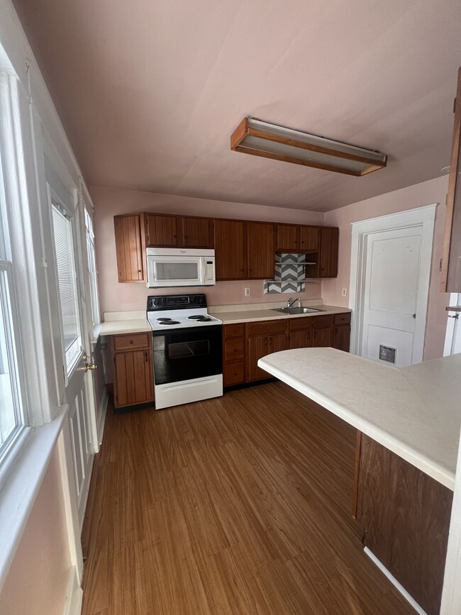 Photo - 1104 Myrtle Ave