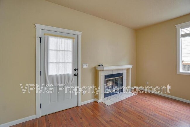 Photo - 7809 NE 24th Ct
