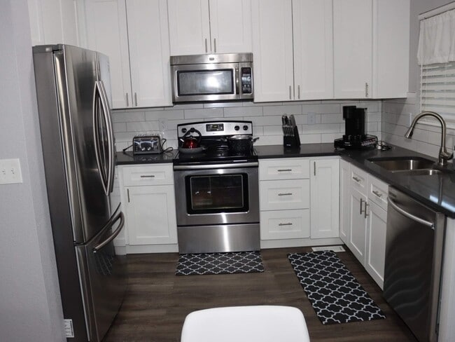 Photo - 19038 E Carmel Dr